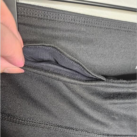 Abercrombie and fitch black athletic shorts - Picture 4 of 6